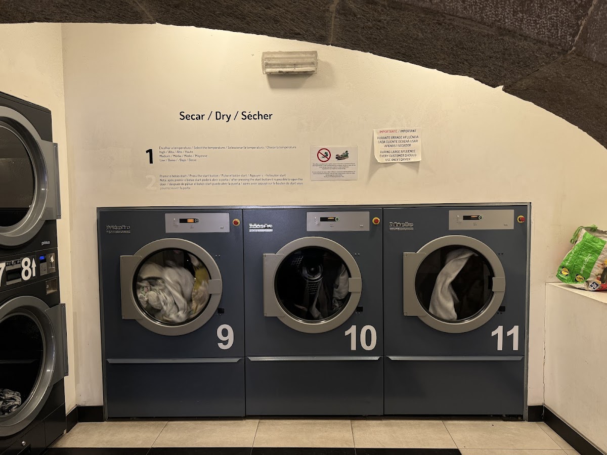 Foto de Luggage & Laundry (Bairro Alto)