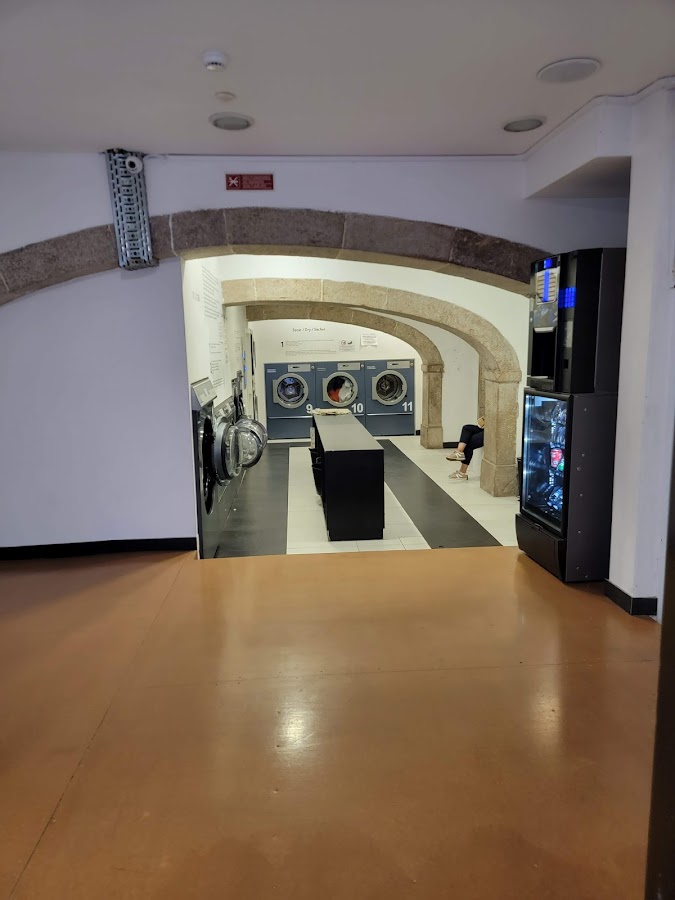 Foto de Luggage & Laundry (Bairro Alto)